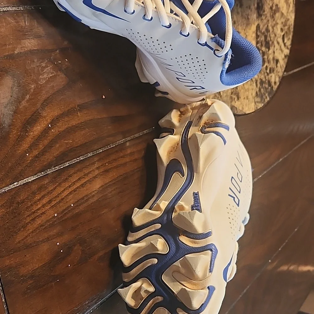Girls youth baseball shoes - Picture 4 of 7